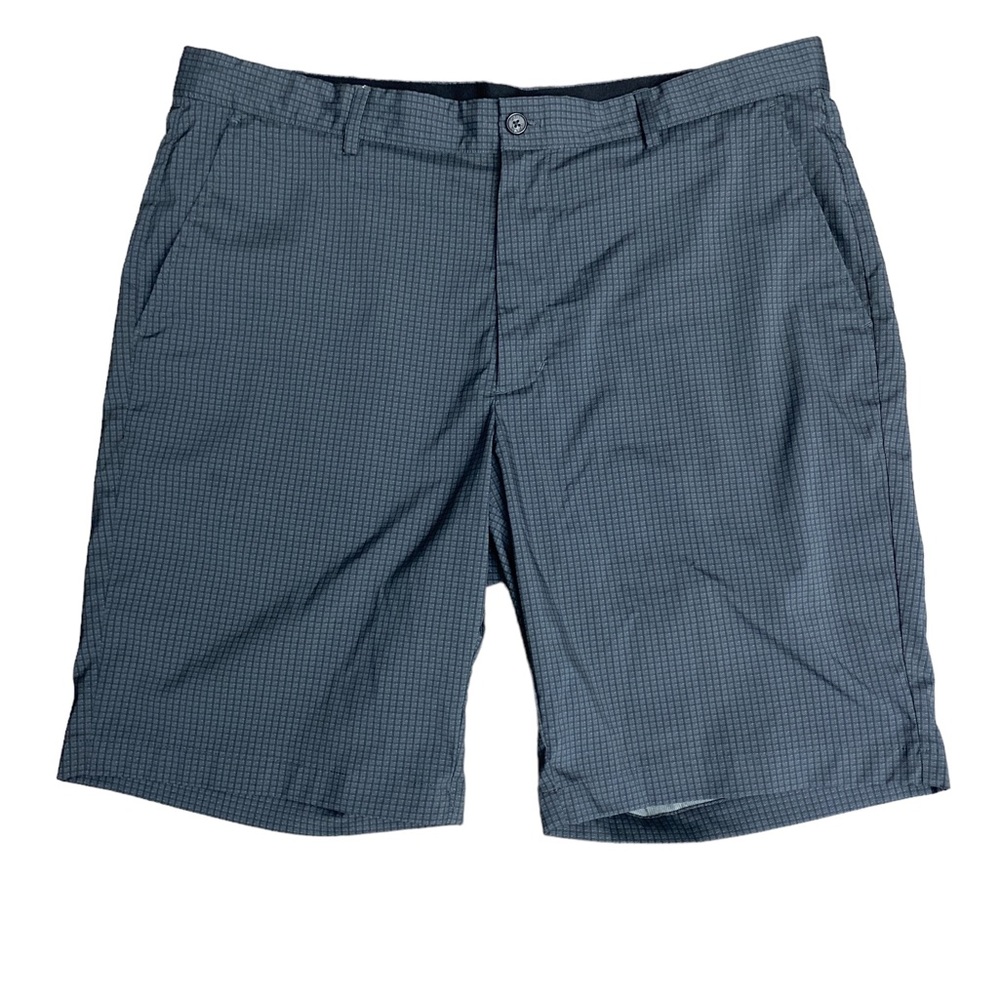 Greg Norman Flat front mens shorts size 34